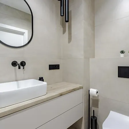 Apartmán Nowoczesny Very Berry W Poznaniu Z Parkingiem I Biurkiem By Renters Poznaň