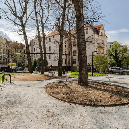 Apartmán Nowoczesny Very Berry W Poznaniu Z Parkingiem I Biurkiem By Renters Poznaň